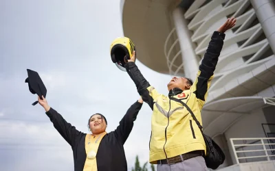 Inspiratif ! Qori Safa Lulus Cumlaude D4 UNDIP, Perjuangan Ayah Ojol